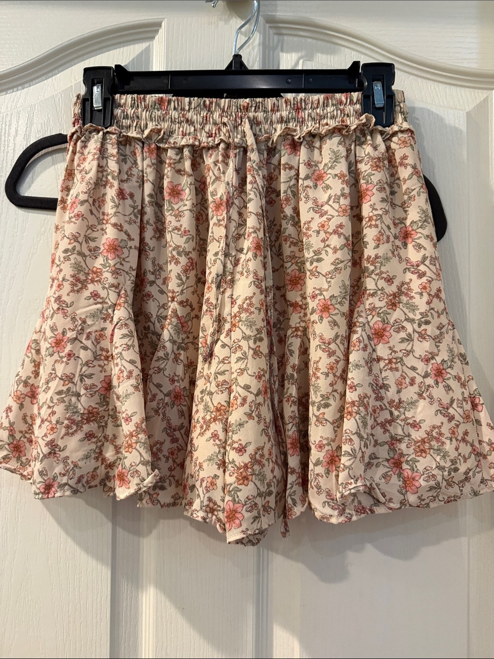 Paper Crane Cream Mini Skirt with Pink Floral Print